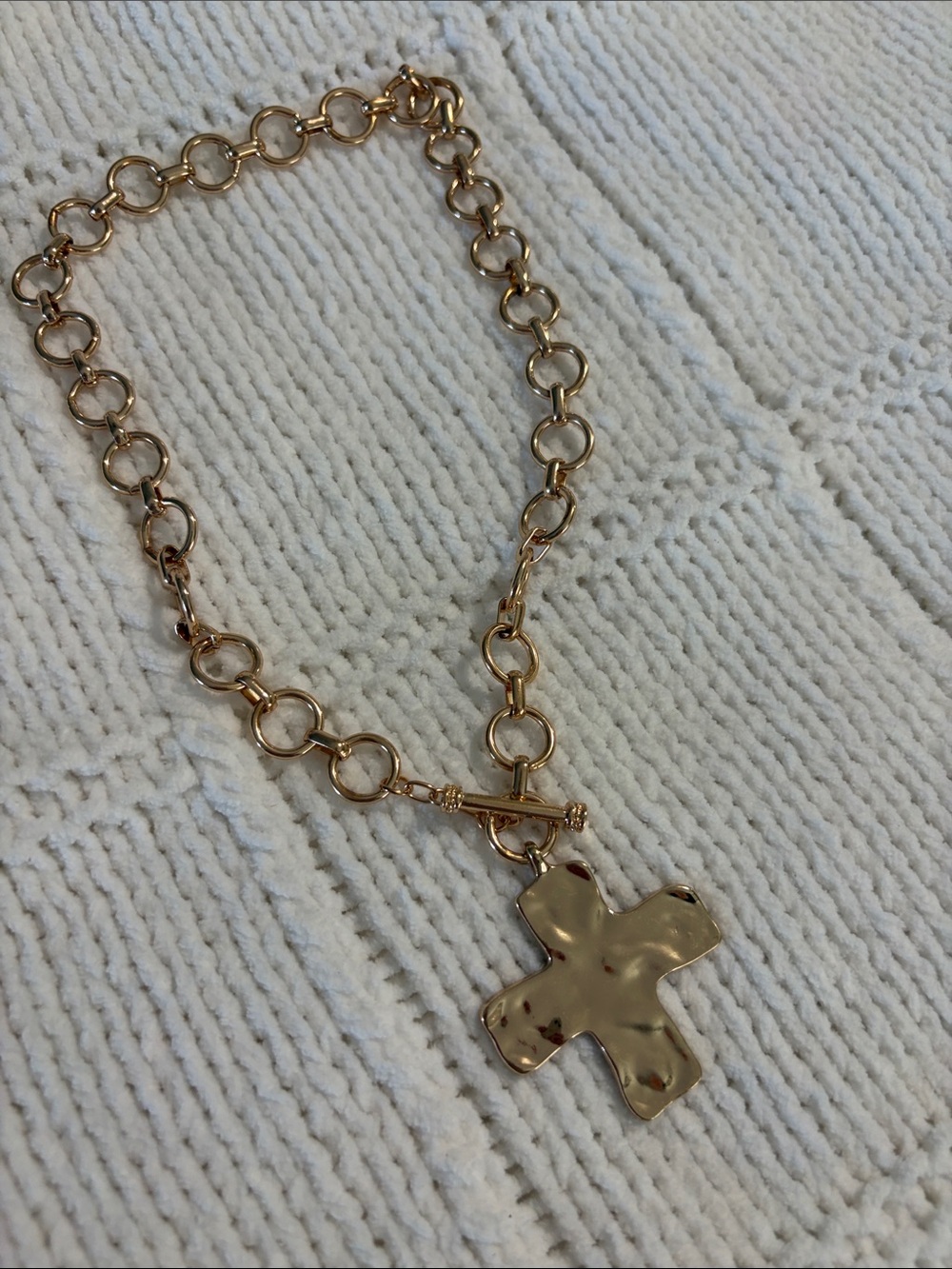 Source Unknown Gold Hammered Cross Toggle Necklace